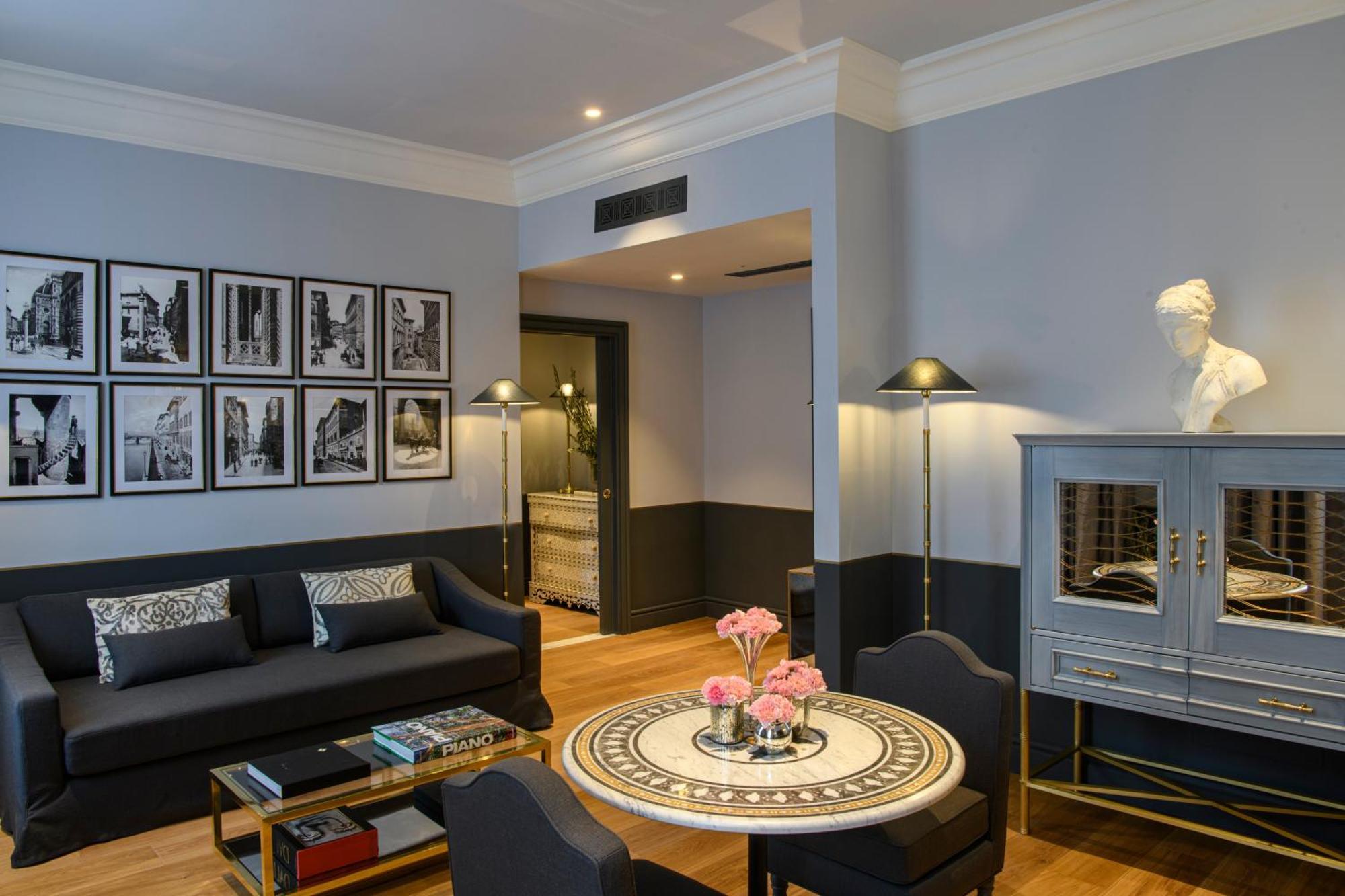 Helvetia&Bristol Firenze - Starhotels Collezione Bagian luar foto Suite at the Hotel