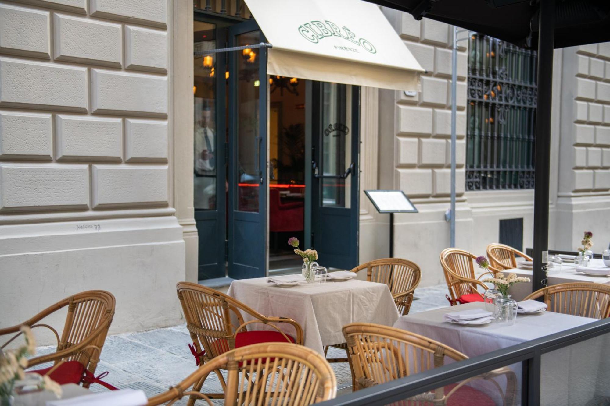 Helvetia&Bristol Firenze - Starhotels Collezione Bagian luar foto Restaurant in Belgrade