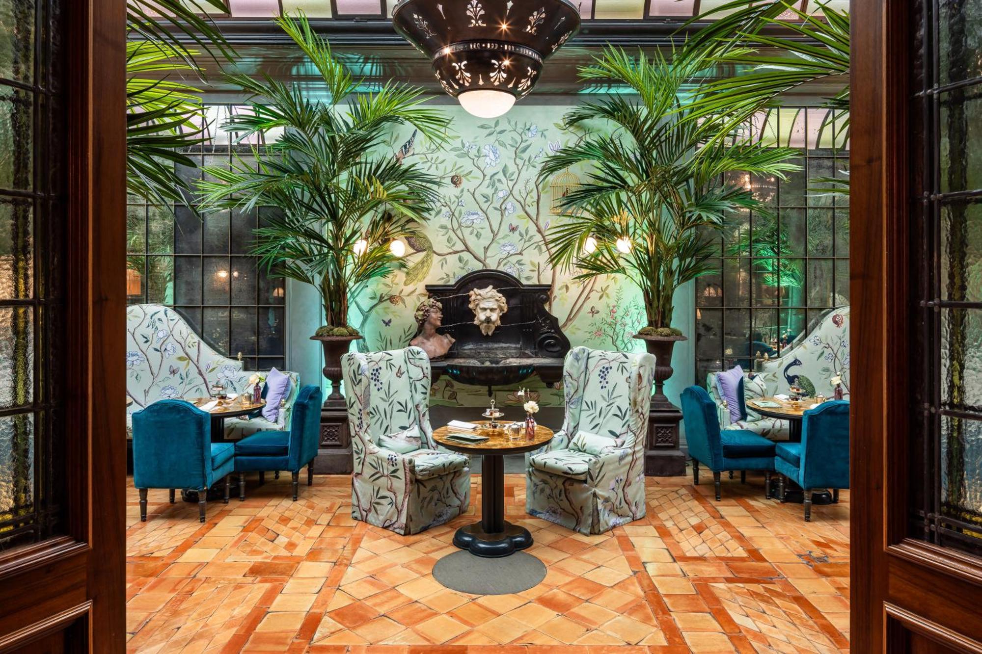Helvetia&Bristol Firenze - Starhotels Collezione Bagian luar foto The interior of the restaurant